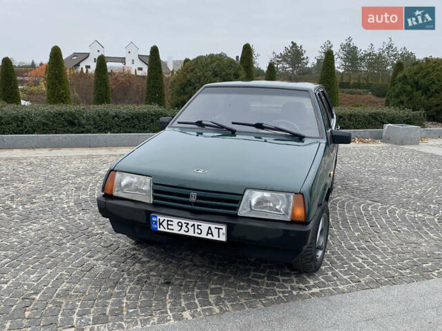 Зелений ВАЗ 2109, об'ємом двигуна 1.5 л та пробігом 21 тис. км за 1300 $, фото 2 на Automoto.ua