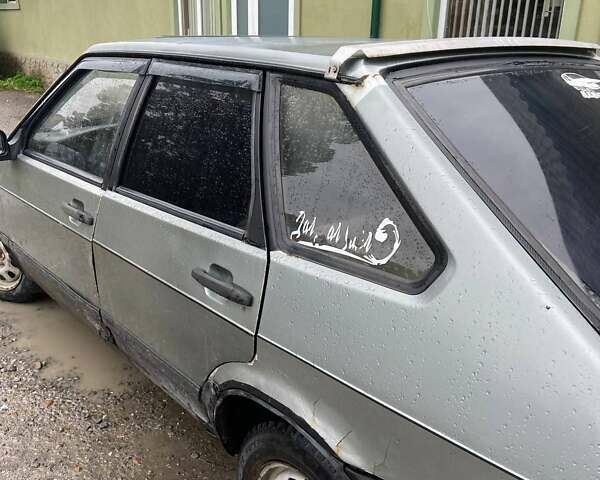 ВАЗ 2109 1996 в Черновцах на Automoto.ua Зеленый ВАЗ 2109, объемом двигателя 1.3 л и пробегом 312 тыс. км за 1200 $, фото 1 на Automoto.ua