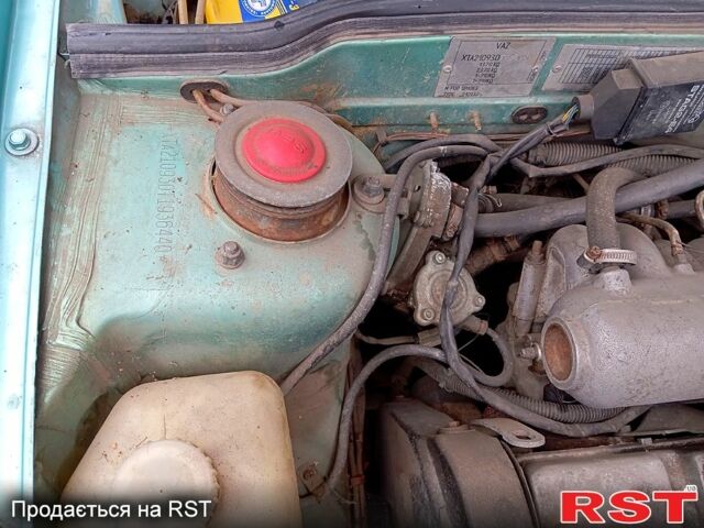 Зеленый ВАЗ 2109, объемом двигателя 1.5 л и пробегом 163 тыс. км за 1200 $, фото 4 на Automoto.ua