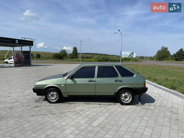 Зеленый ВАЗ 2109, объемом двигателя 1.5 л и пробегом 156 тыс. км за 1100 $, фото 3 на Automoto.ua