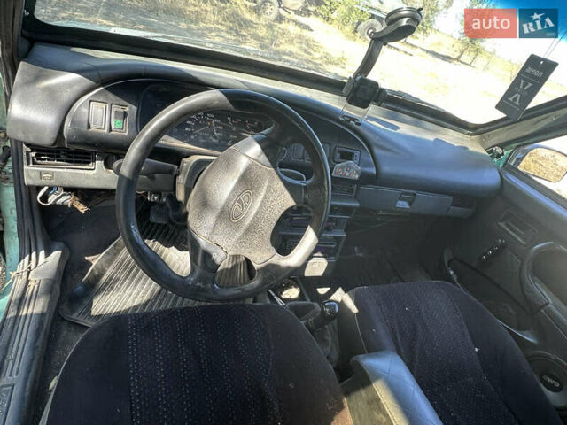 Зеленый ВАЗ 2109, объемом двигателя 1.5 л и пробегом 200 тыс. км за 848 $, фото 4 на Automoto.ua