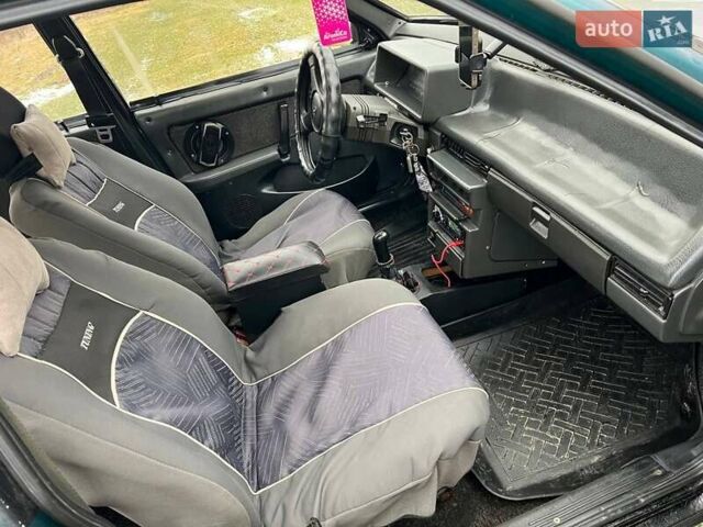 Зеленый ВАЗ 2109, объемом двигателя 1.5 л и пробегом 90 тыс. км за 650 $, фото 11 на Automoto.ua