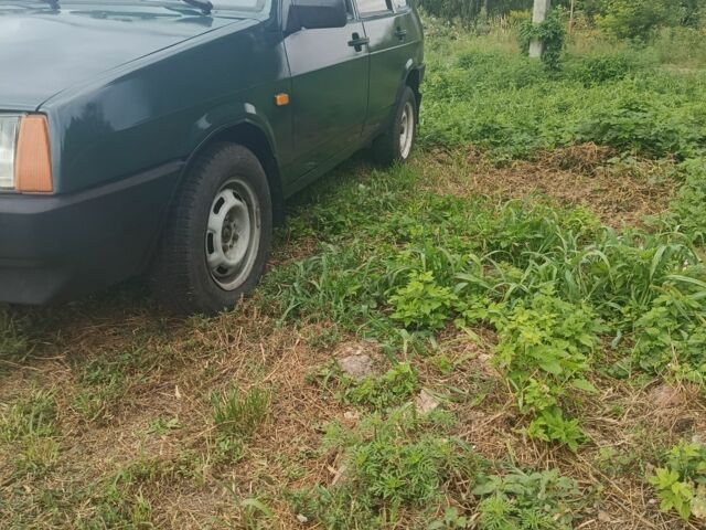 Зеленый ВАЗ 2109, объемом двигателя 1.5 л и пробегом 1 тыс. км за 1350 $, фото 2 на Automoto.ua