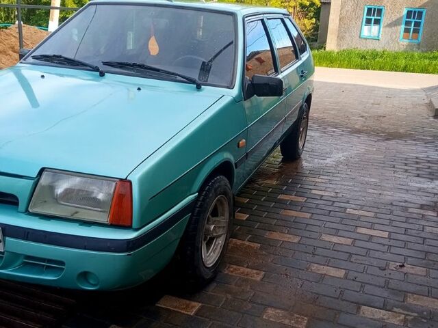 Зеленый ВАЗ 2109, объемом двигателя 1.5 л и пробегом 200 тыс. км за 1600 $, фото 2 на Automoto.ua