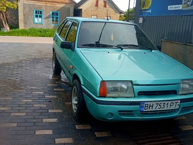 Зеленый ВАЗ 2109, объемом двигателя 1.5 л и пробегом 200 тыс. км за 1600 $, фото 1 на Automoto.ua