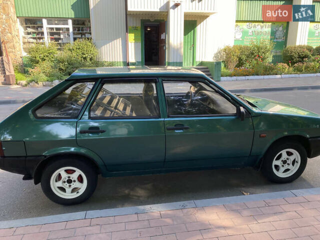 Зеленый ВАЗ 2109, объемом двигателя 1.5 л и пробегом 50 тыс. км за 1500 $, фото 1 на Automoto.ua