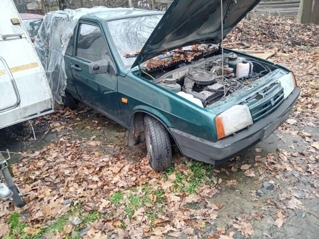 Зеленый ВАЗ 2109, объемом двигателя 0 л и пробегом 100 тыс. км за 300 $, фото 3 на Automoto.ua