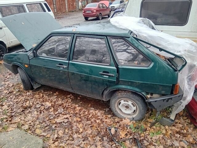 Зеленый ВАЗ 2109, объемом двигателя 0 л и пробегом 100 тыс. км за 300 $, фото 1 на Automoto.ua