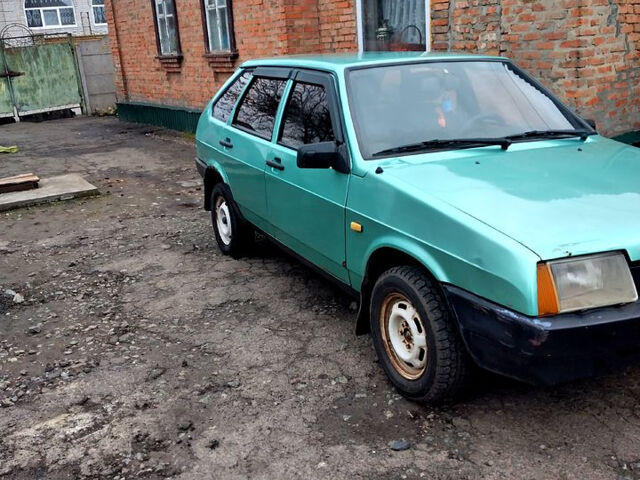 Зеленый ВАЗ 2109, объемом двигателя 1.5 л и пробегом 200 тыс. км за 630 $, фото 1 на Automoto.ua