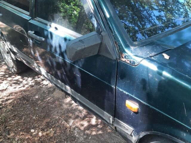 Зеленый ВАЗ 2109, объемом двигателя 0 л и пробегом 250 тыс. км за 457 $, фото 1 на Automoto.ua