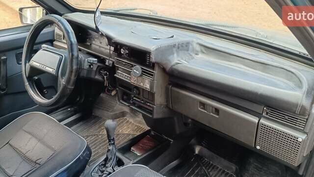 Зелений ВАЗ 2109, об'ємом двигуна 1.5 л та пробігом 158 тис. км за 1100 $, фото 4 на Automoto.ua