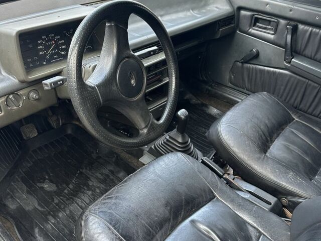 Зеленый ВАЗ 2109, объемом двигателя 1.5 л и пробегом 180 тыс. км за 950 $, фото 4 на Automoto.ua