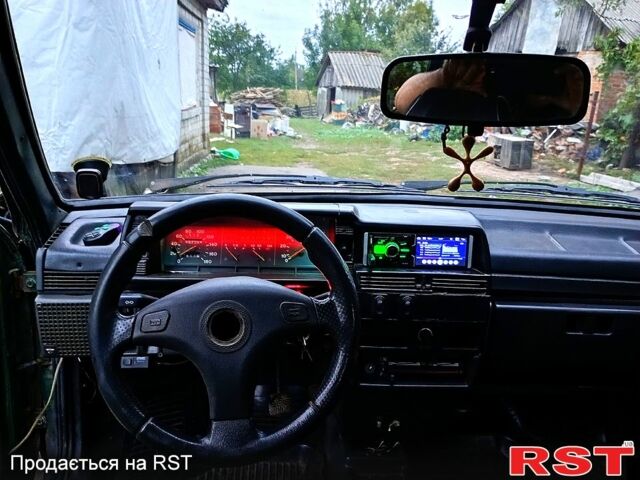 Зеленый ВАЗ 2109, объемом двигателя 1.5 л и пробегом 150 тыс. км за 1100 $, фото 1 на Automoto.ua