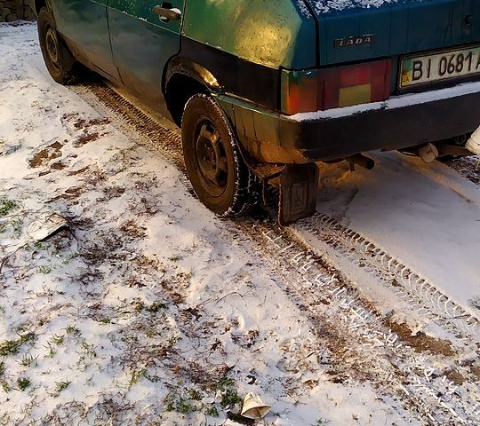 Зелений ВАЗ 2109, об'ємом двигуна 1.5 л та пробігом 0 тис. км за 750 $, фото 5 на Automoto.ua