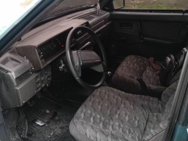 Зеленый ВАЗ 2109, объемом двигателя 1.5 л и пробегом 200 тыс. км за 1191 $, фото 5 на Automoto.ua