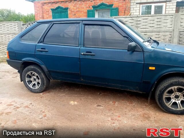 Зеленый ВАЗ 2109, объемом двигателя 1.5 л и пробегом 280 тыс. км за 1000 $, фото 2 на Automoto.ua