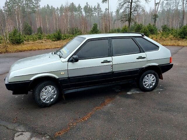 Зелений ВАЗ 2109, об'ємом двигуна 1.5 л та пробігом 0 тис. км за 1350 $, фото 2 на Automoto.ua