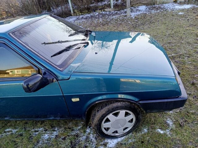 Зеленый ВАЗ 2109, объемом двигателя 1.5 л и пробегом 273 тыс. км за 1250 $, фото 3 на Automoto.ua