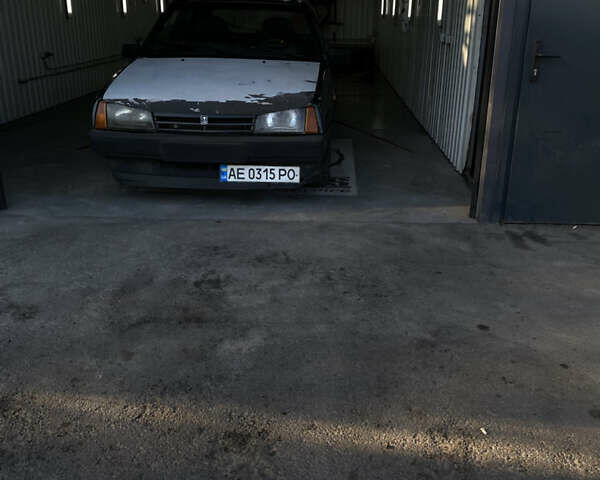 Зелений ВАЗ 2109, об'ємом двигуна 1.6 л та пробігом 345 тис. км за 1600 $, фото 12 на Automoto.ua