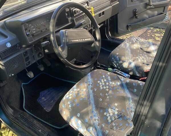 Зеленый ВАЗ 2109, объемом двигателя 1.5 л и пробегом 195 тыс. км за 1350 $, фото 4 на Automoto.ua