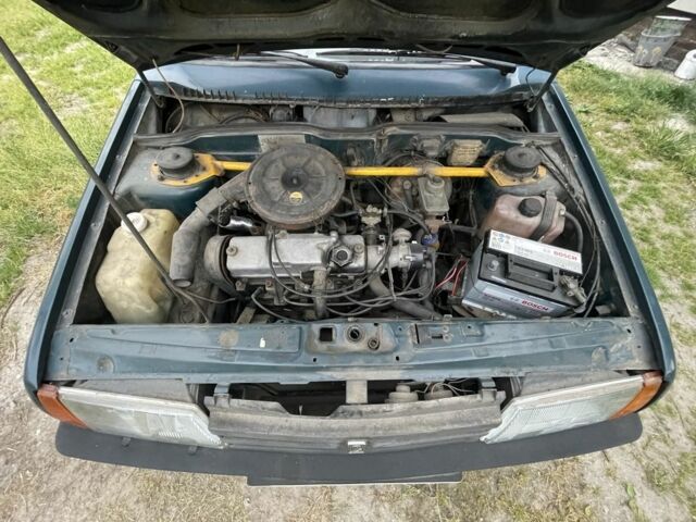 Зеленый ВАЗ 2109, объемом двигателя 1.5 л и пробегом 228 тыс. км за 1250 $, фото 4 на Automoto.ua