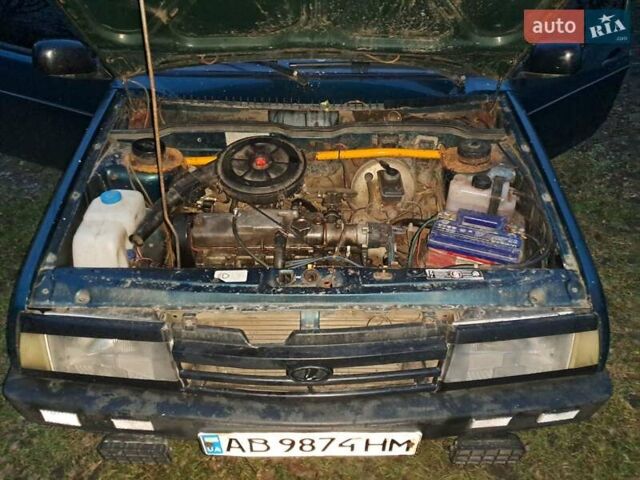 Зелений ВАЗ 2109, об'ємом двигуна 1.5 л та пробігом 185 тис. км за 1065 $, фото 6 на Automoto.ua