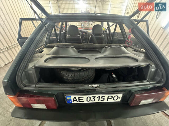 Зелений ВАЗ 2109, об'ємом двигуна 1.6 л та пробігом 345 тис. км за 1600 $, фото 4 на Automoto.ua