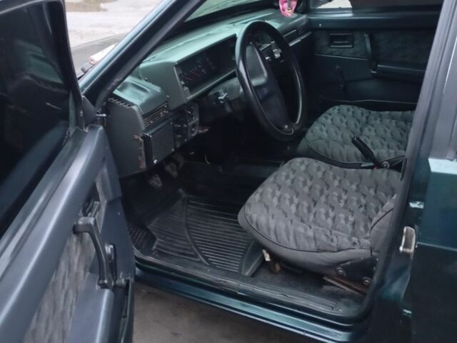 Зеленый ВАЗ 2109, объемом двигателя 0 л и пробегом 19 тыс. км за 950 $, фото 4 на Automoto.ua