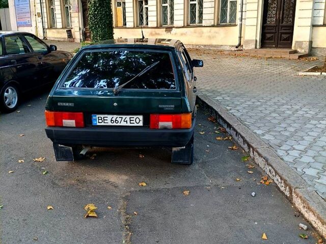 Зеленый ВАЗ 2109, объемом двигателя 1.5 л и пробегом 323 тыс. км за 1750 $, фото 2 на Automoto.ua