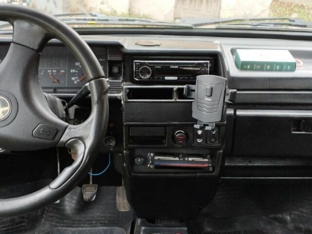 Зеленый ВАЗ 2109, объемом двигателя 0 л и пробегом 374 тыс. км за 595 $, фото 4 на Automoto.ua