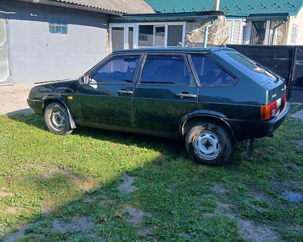 Зеленый ВАЗ 2109, объемом двигателя 1.5 л и пробегом 140 тыс. км за 1000 $, фото 2 на Automoto.ua