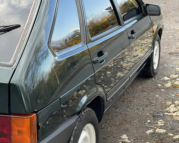 Зелений ВАЗ 2109, об'ємом двигуна 1.5 л та пробігом 270 тис. км за 1200 $, фото 7 на Automoto.ua