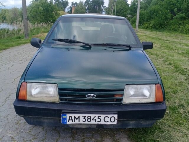 Зеленый ВАЗ 2109, объемом двигателя 1.4 л и пробегом 250 тыс. км за 1200 $, фото 1 на Automoto.ua