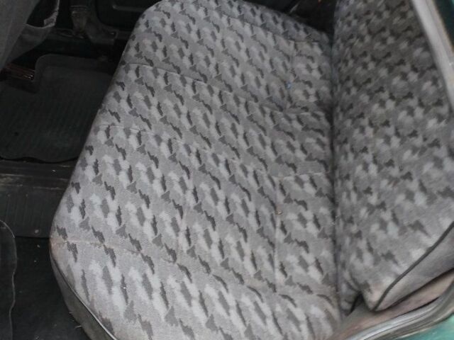 Зеленый ВАЗ 2109, объемом двигателя 0 л и пробегом 374 тыс. км за 595 $, фото 6 на Automoto.ua