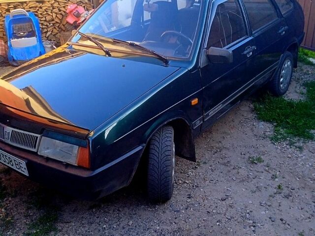 Зелений ВАЗ 2109, об'ємом двигуна 1.5 л та пробігом 150 тис. км за 1900 $, фото 4 на Automoto.ua