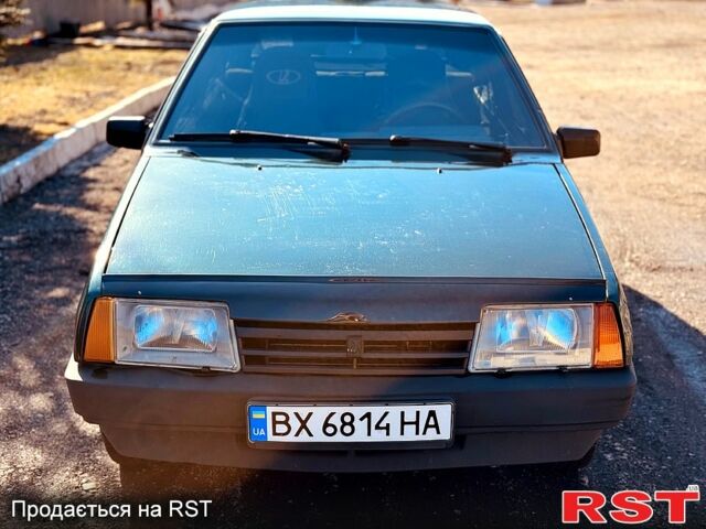 Зеленый ВАЗ 2109, объемом двигателя 1.5 л и пробегом 228 тыс. км за 1200 $, фото 1 на Automoto.ua