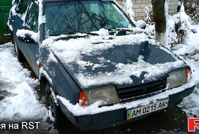 Зелений ВАЗ 2109, об'ємом двигуна 1.5 л та пробігом 0 тис. км за 800 $, фото 2 на Automoto.ua