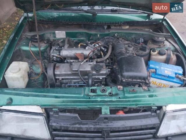 Зеленый ВАЗ 2109, объемом двигателя 1.5 л и пробегом 240 тыс. км за 1200 $, фото 4 на Automoto.ua