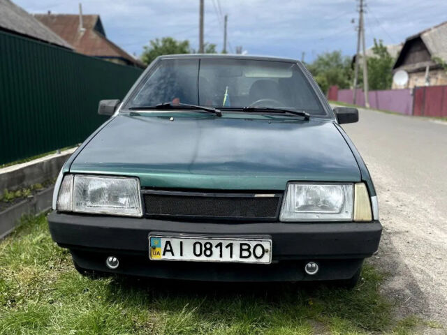 Зеленый ВАЗ 2109, объемом двигателя 1.5 л и пробегом 157 тыс. км за 1600 $, фото 2 на Automoto.ua