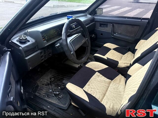 Зелений ВАЗ 2109, об'ємом двигуна 1.5 л та пробігом 200 тис. км за 999 $, фото 1 на Automoto.ua