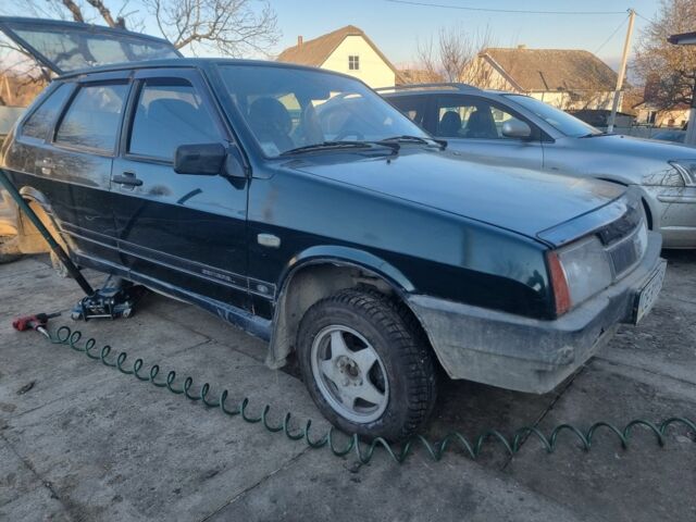 Зеленый ВАЗ 2109, объемом двигателя 1.5 л и пробегом 226 тыс. км за 1200 $, фото 1 на Automoto.ua