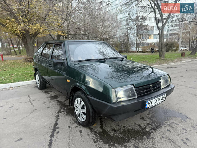 Зеленый ВАЗ 2109, объемом двигателя 1.5 л и пробегом 220 тыс. км за 999 $, фото 6 на Automoto.ua