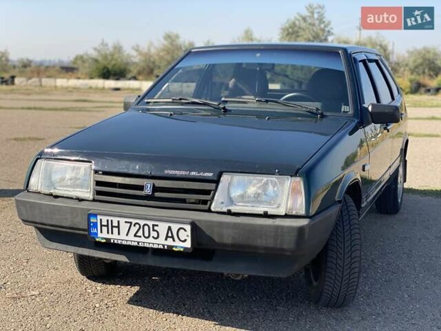 Зеленый ВАЗ 2109, объемом двигателя 1.5 л и пробегом 162 тыс. км за 2000 $, фото 3 на Automoto.ua