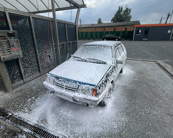 Зеленый ВАЗ 2109, объемом двигателя 1.5 л и пробегом 160 тыс. км за 2000 $, фото 9 на Automoto.ua