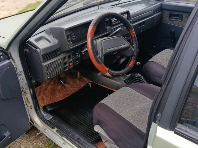 Зелений ВАЗ 2109, об'ємом двигуна 1.5 л та пробігом 99 тис. км за 999 $, фото 7 на Automoto.ua