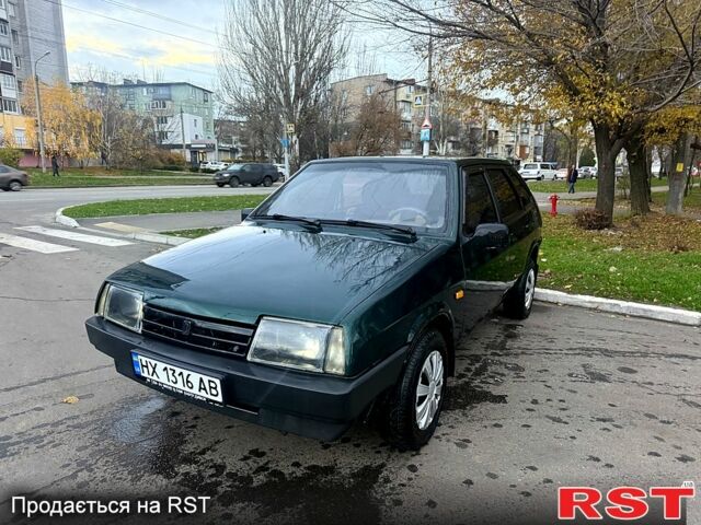 Зелений ВАЗ 2109, об'ємом двигуна 1.5 л та пробігом 200 тис. км за 999 $, фото 9 на Automoto.ua