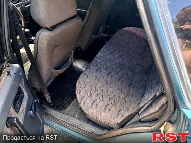Зелений ВАЗ 2109, об'ємом двигуна 1.5 л та пробігом 248 тис. км за 1100 $, фото 9 на Automoto.ua