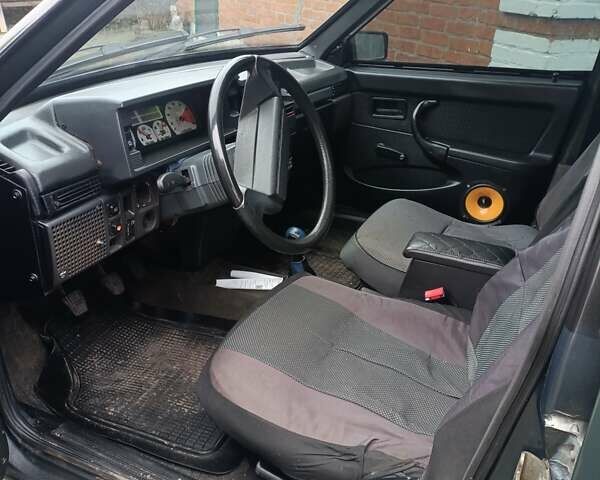 Зеленый ВАЗ 2109, объемом двигателя 1.5 л и пробегом 250 тыс. км за 1299 $, фото 6 на Automoto.ua