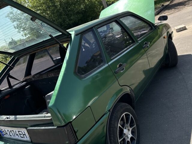 Зеленый ВАЗ 2109, объемом двигателя 1.5 л и пробегом 30 тыс. км за 1200 $, фото 2 на Automoto.ua