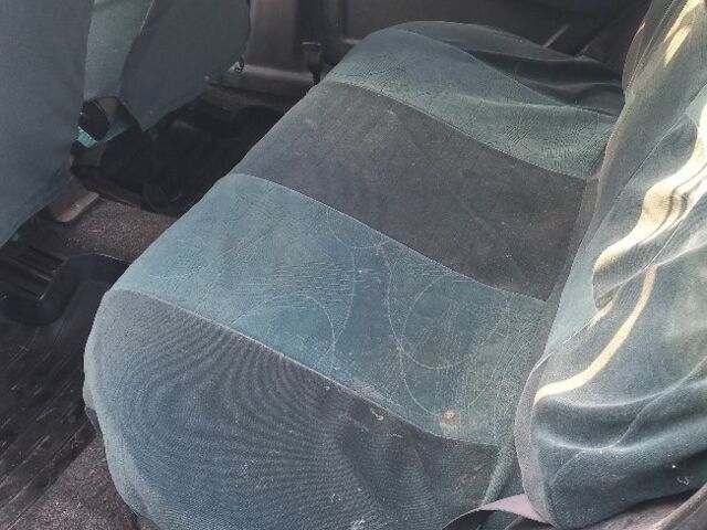 Зеленый ВАЗ 2109, объемом двигателя 1 л и пробегом 337 тыс. км за 1000 $, фото 4 на Automoto.ua